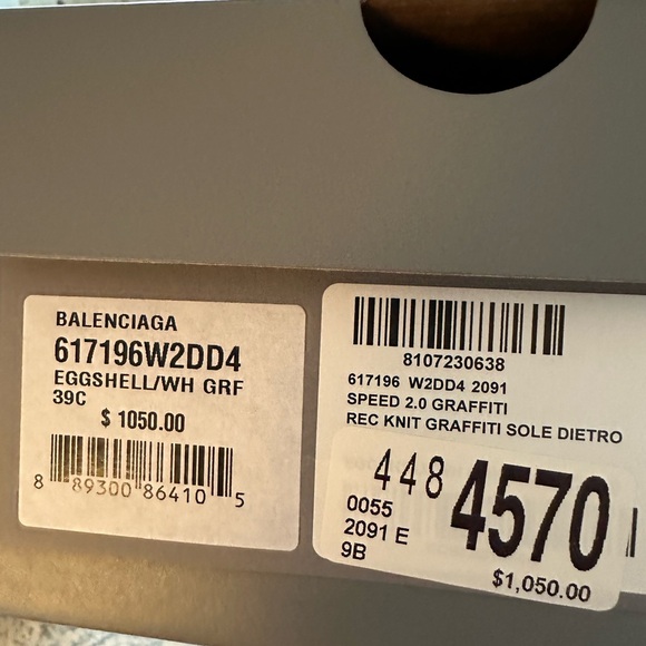 BRAND NEW BALENCIAGA SOCK SNEAKERS - Picture 3 of 3